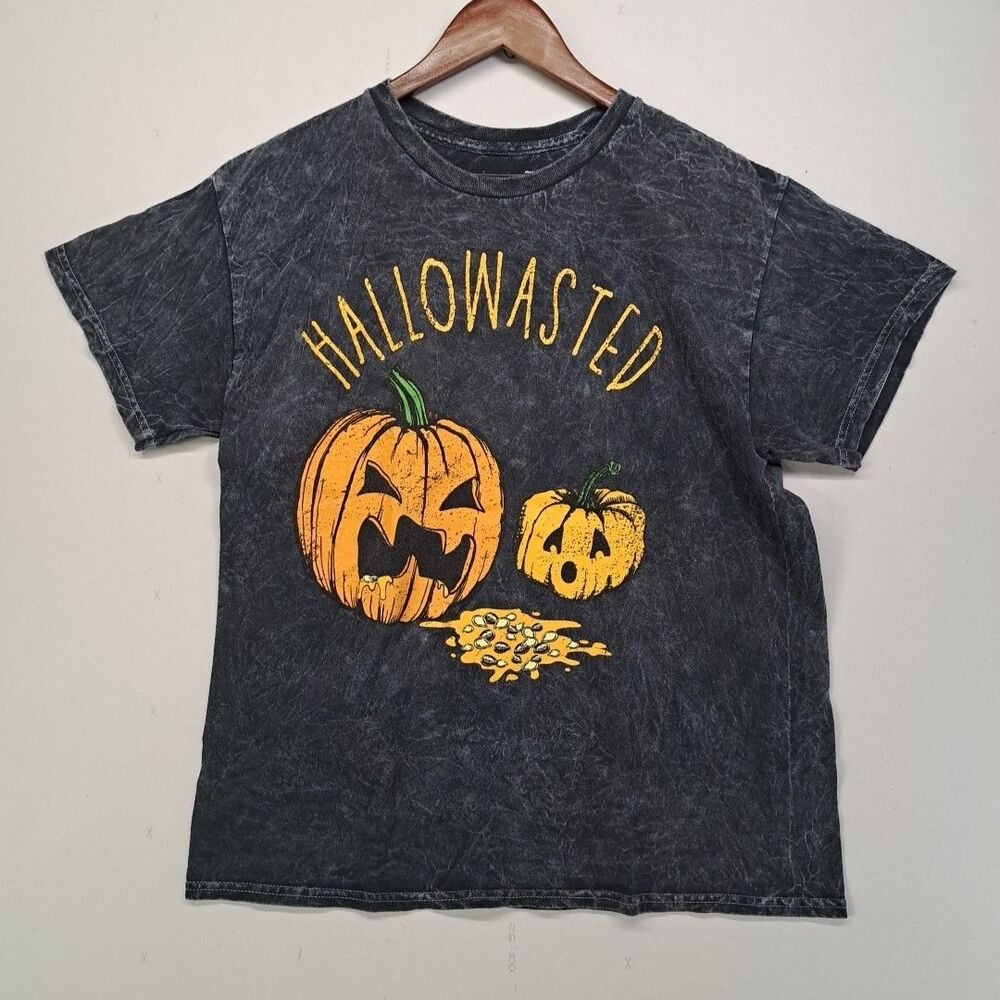 Spirit Halloween Hallowasted T Shirt Medium M Acid Wash Grey Pumpkin Graphic
